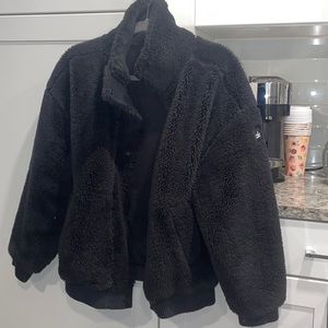 ALO YOGA SHERPA VARSITY JACKET SIZE SMALL BLACK